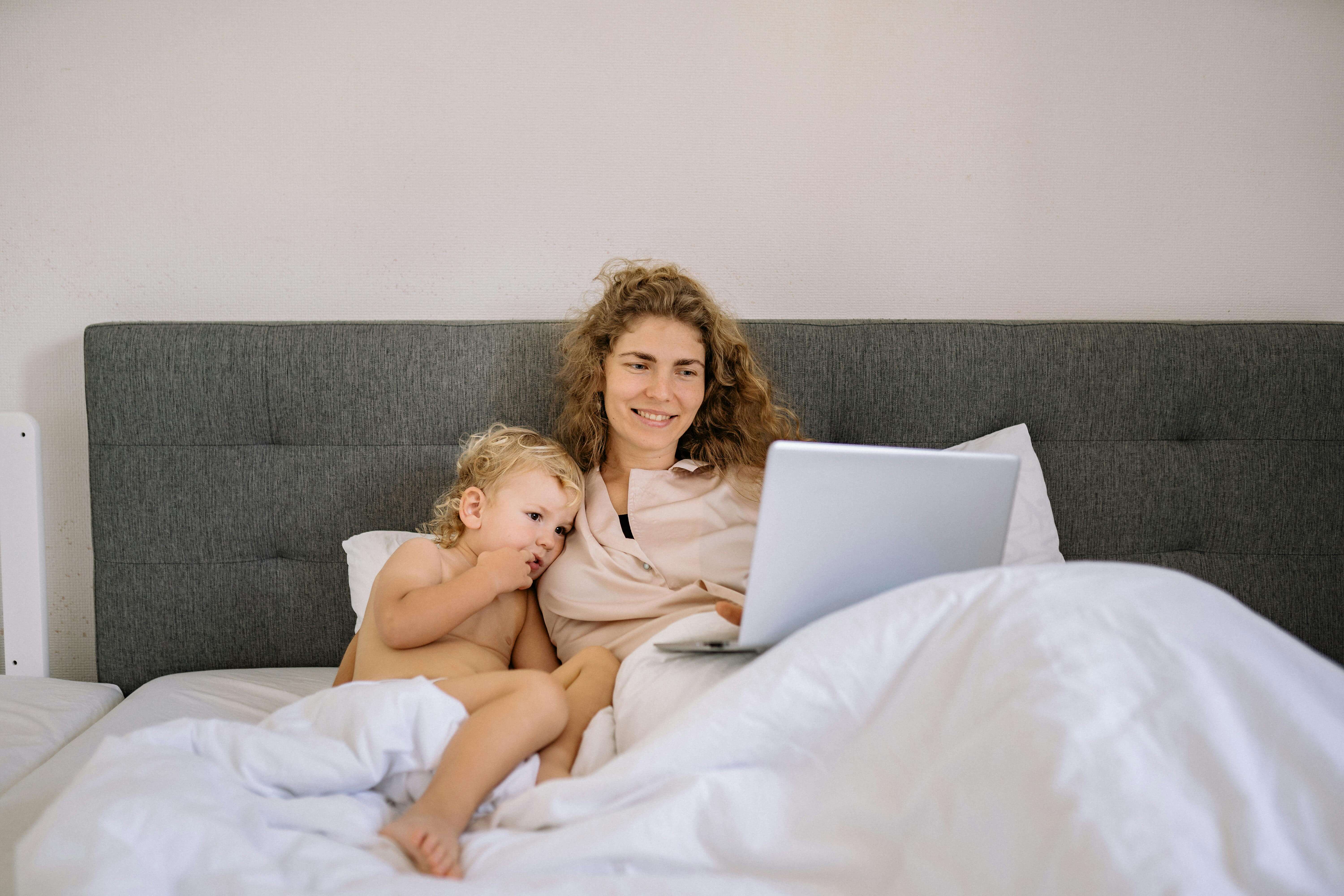 Emergency Contact Plans for Families: How to Stay Connected During a Crisis